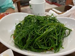 -壹阁胡羊焖饼(特色小吃街店)