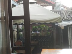 -小厨子私房菜·云南美食店