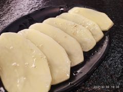 -炙忧烤肉屋(中国铁建广场店)