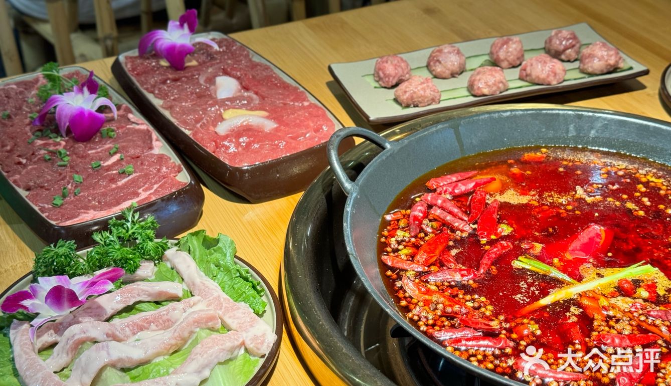 三个鸡蛋 八两饭