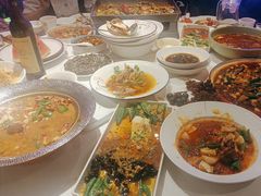 -巴特餐饮6加1音乐餐吧·新疆菜