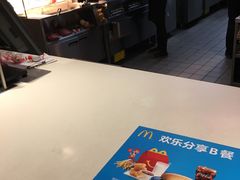 -麦当劳(普陀长途客运中心店)