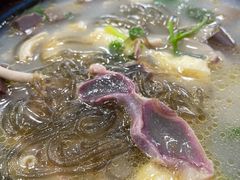 -小杨生煎(金山百联购物中心3楼店)