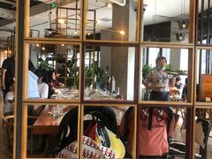 面包甜点陈列柜-The Rug Cafe(王府中环店)