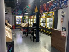 -镜客眼镜(浦江欢乐颂店)
