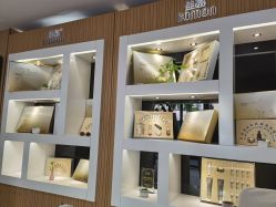 -佳慕祛痘皮肤管理连锁