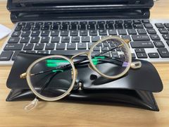 -目艮眼镜SHOWROOM(品牌集合店)