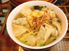 -笑来喜馄饨小笼工坊店(湖滨街店)