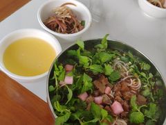-叶伟胡辣壳面(两路口店)