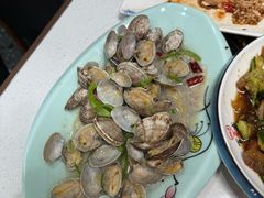 -百盛·牟平烧烤·养马岛海鲜(宁海大街店)