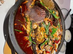 -鸣记脆皮烤鱼·海鲜烤鱼(三八广场店)