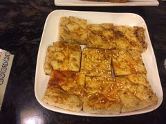 -郑贵初烧烤·烤凤爪的发明者(王家湾店)