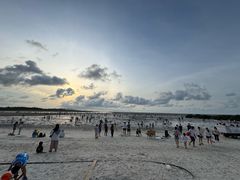 -侨港海滩