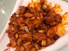 宫保鸡丁-峨嵋酒家(牡丹园店)