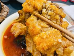 -丽丽三鲜螺蛳粉(田林路店)