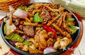 Sour Bamboo Shoots Stir-Fried with Pork Offal