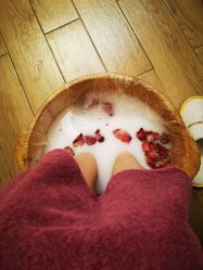 -香港倾城国际·美容美体中心