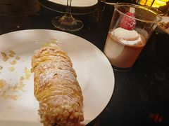 -海航大厦万豪酒店彩海轩中餐厅(霄云路店)