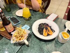 -秘密旅行Bonjour(黑金冠 江南西店)