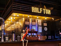 -半吨 Halfton&Friends(车公庙店)