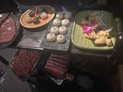 -新哥老官·畅吃123·美蛙世界(苏宁广场店)