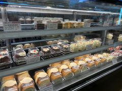 -红宝石·鲜奶小方·海派西点房(南丹店)