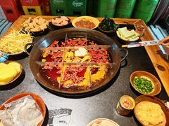 -利姐牧牛匠老火锅(兰花店)