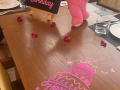 -Mark&Mars Restaurant