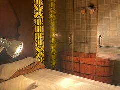 -莱仪堂艾灸经络养生馆(九亭一店)