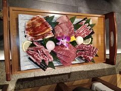 -明洞阿姨·韩式酱蟹烤肉·创意料理(三元桥店)