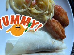 -怡豪大饭店·银顶旋转餐厅
