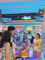 -LuckyStar幸运星家庭娱乐中心(东莞国贸店)