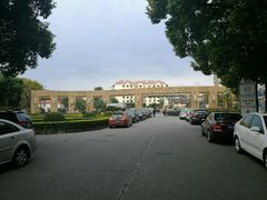 -上海外国语大学(虹口校区)