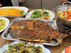 -聚农庄民宿农家院(梨木台东山店)