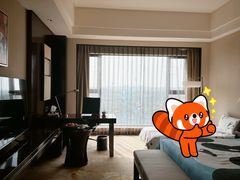 -成都保利公园皇冠假日酒店(熊猫基地店)