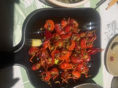 -巴厘龙虾·榜首油焖大虾(音乐学院·沿江酒馆店)