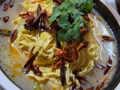 -锅哥东北铁锅炖(幸福店)