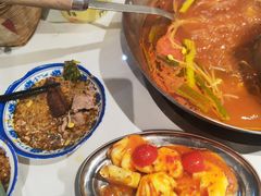 -王奋斗贵州酸汤牛肉火锅