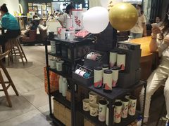 大堂-星巴克臻选(广州太古汇店)