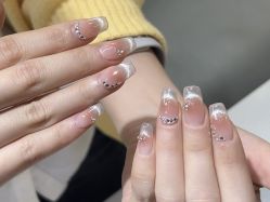 -爱纶美·美甲美睫半永久