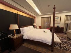 -天津滨海圣光皇冠假日酒店