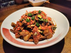 -洞庭土菜小炒馆(易发广场店)