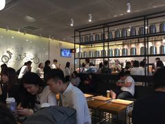 大堂-喜茶(深圳东门1234店)