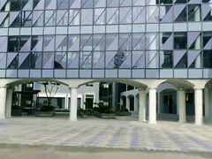 -金陵中学(河西分校)