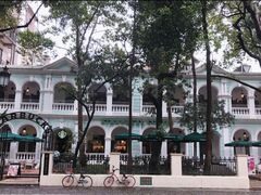 -星巴克臻选(广州沙面店)