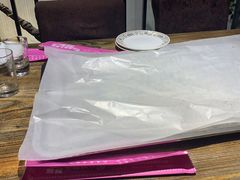 -嗨辣小聚·盘锦河蟹·海鲜烧烤龙虾(盘锦十年好店)