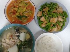 -乐禧母婴全自营月嫂(宝山店)