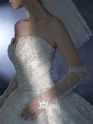 点击看大图 -艾拉·女王婚纱礼服馆