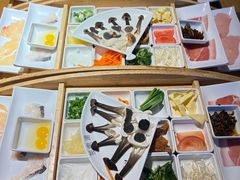 -芸南道·过桥米线(昆明老街旗舰店)