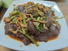 姜葱炒鹅肠血-牛恒濑粉